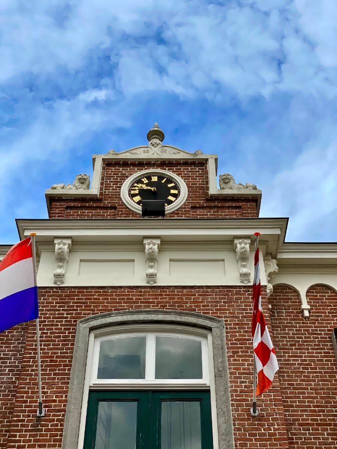 Hotel Nijver Гелдроп Екстериор снимка