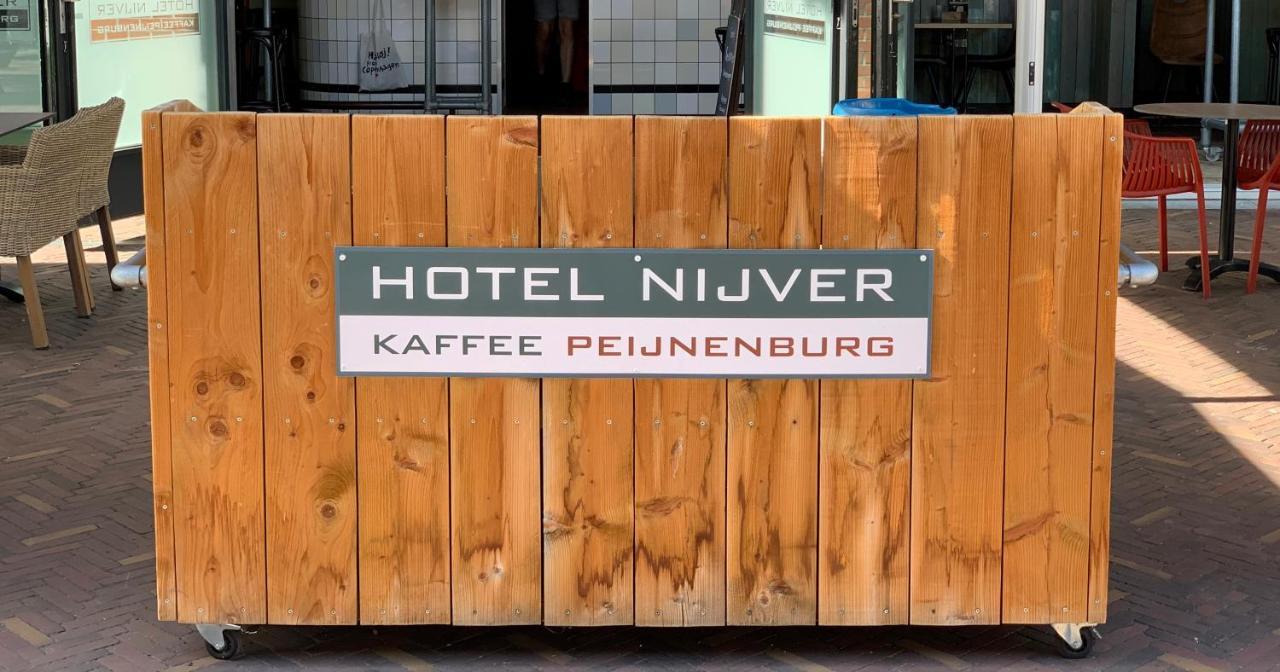 Hotel Nijver Гелдроп Екстериор снимка